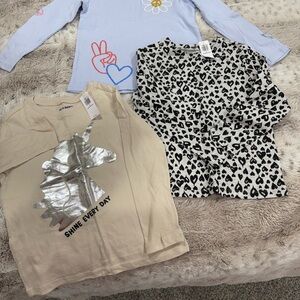 3 Old Navy long sleeve shirts